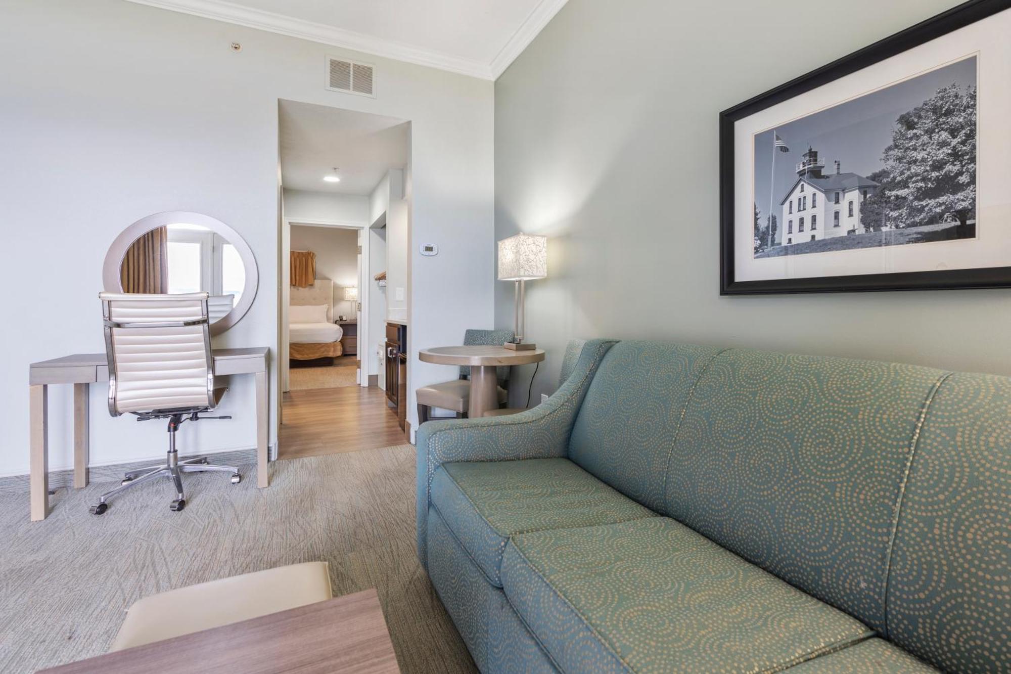 Cherry Tree Inn & Suites Traverse City Esterno foto