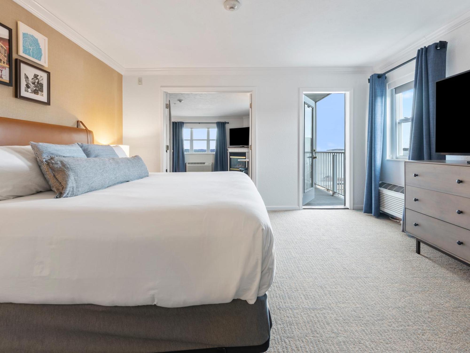 Cherry Tree Inn & Suites Traverse City Esterno foto