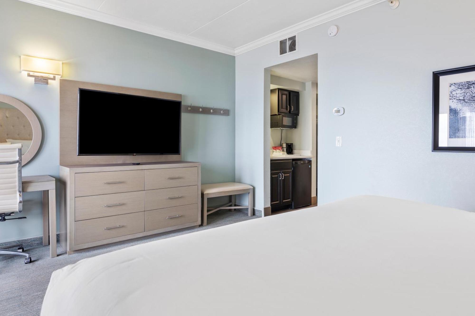 Cherry Tree Inn & Suites Traverse City Esterno foto