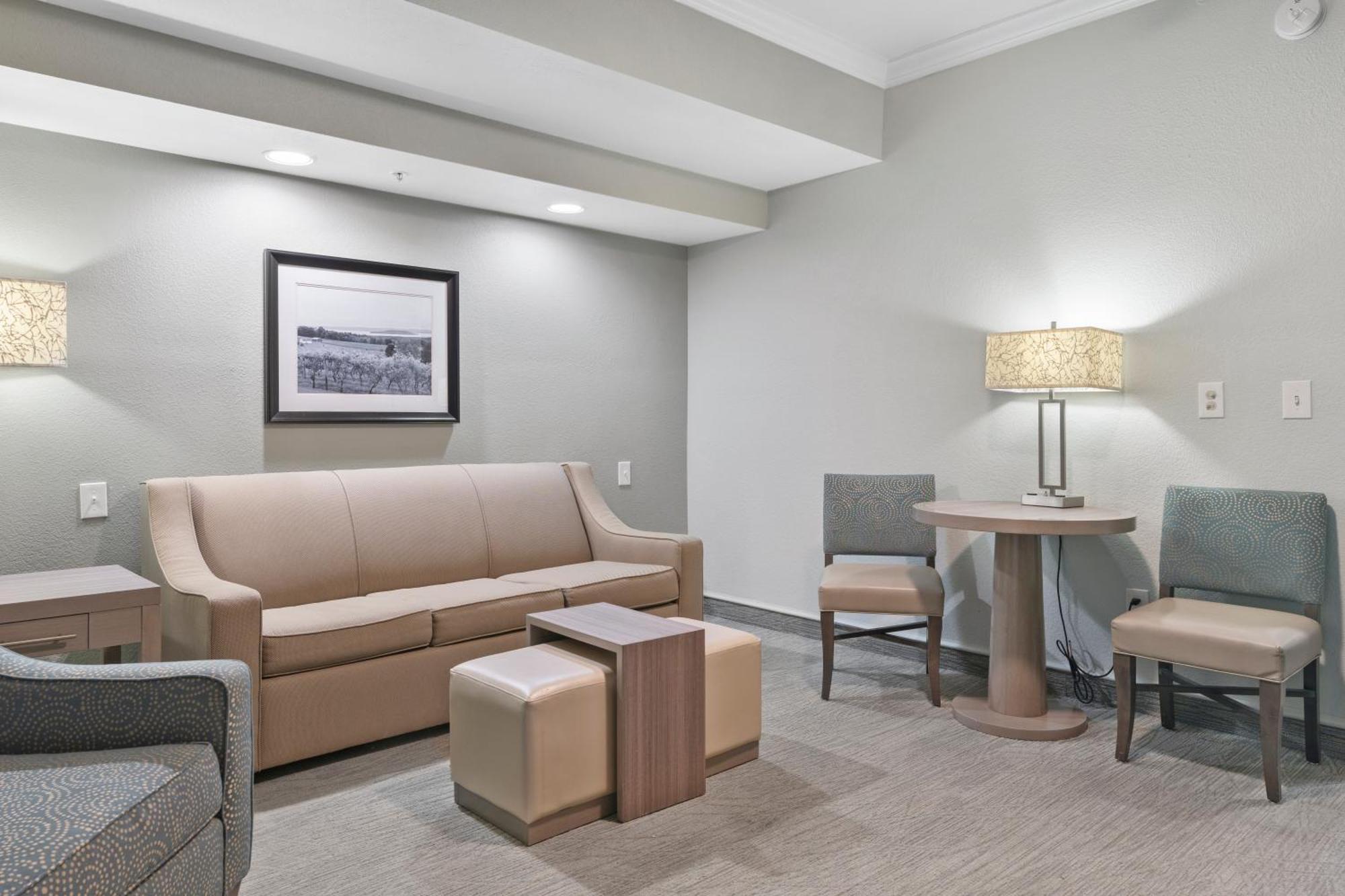 Cherry Tree Inn & Suites Traverse City Esterno foto